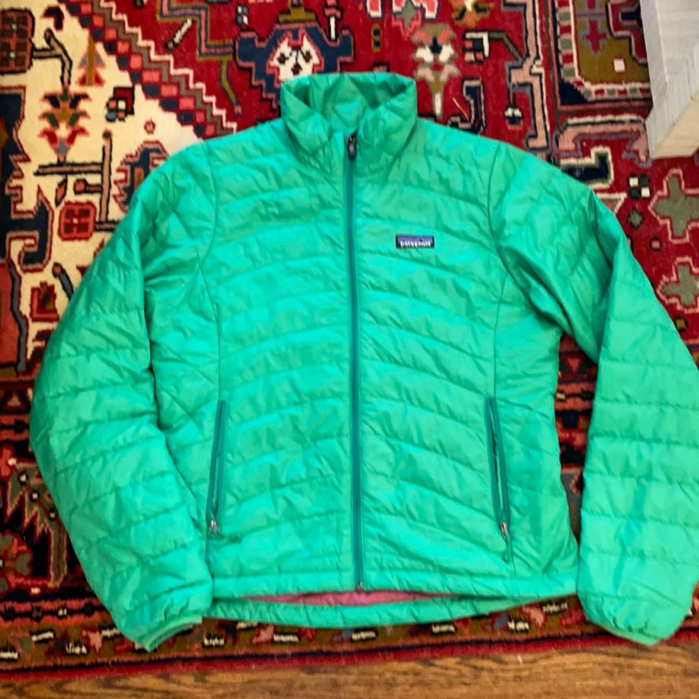 Patagonia, size small, down sweater jacket, green